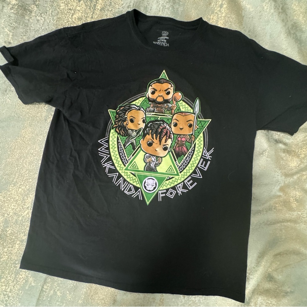 Funko Marvel Collector Corps Black Panther Wakanda Shirt XL